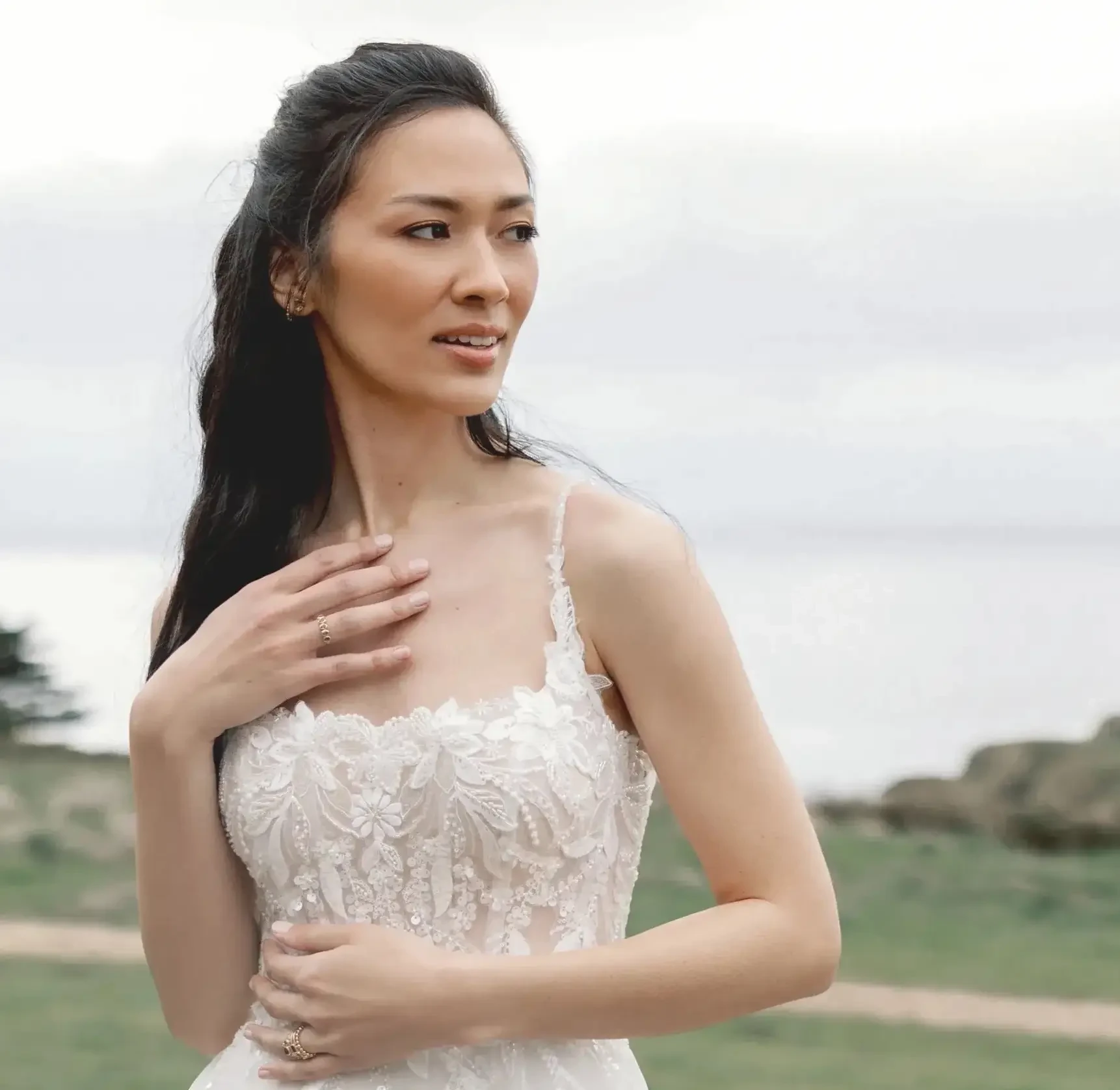 Finding Your Dream Bridal Gown in Southern Oregon: A Local's Guide. Desktop Image