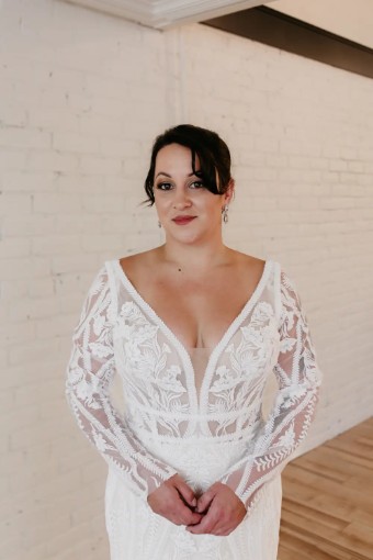 Julia Leigh #1257PL #3 thumbnail