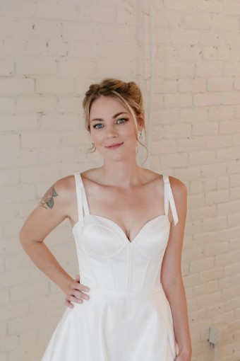 Julia Leigh #1211PL #1 thumbnail