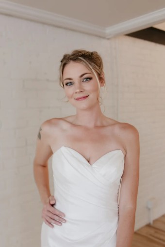 Julia Leigh #1213PL #1 thumbnail